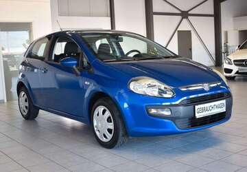 Fiat Punto Evo 95.000 km 5.999 &euro; Düren 52351