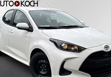 Toyota Yaris 2.970 km 21.888 &euro; Düren 52351