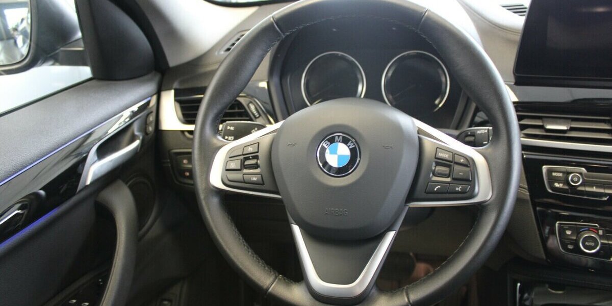 BMW X1 sDrive20i Aut. Sport Line 45.710 km 25.980 &euro; Euskirchen 53881