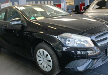Mercedes-Benz A 180 (BlueEFFICIENCY) 46.400 km 11.980 &euro; Euskirchen 53881