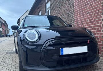 Mini Cooper SE 67.900 km 19.000 &euro; Kreuzau 52372