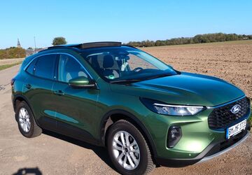 Ford Kuga 15.000 km 32.900 &euro; Kerpen 50171