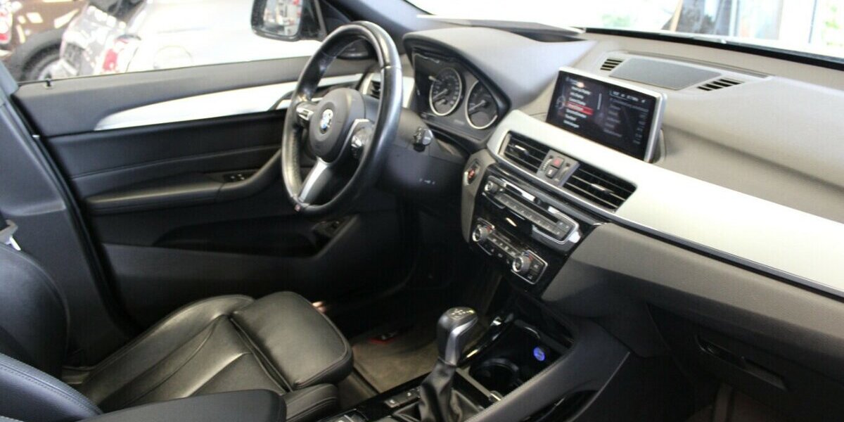 BMW X1 xDrive25i Aut. Sport Line - Head-Up - 95.924 km 19.980 &euro; Euskirchen 53881