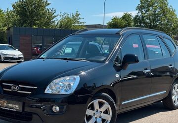 Kia Carens 158.305 km 3.999 &euro; Düren 52349