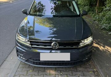 VW Tiguan 46.730 km 22.000 &euro; Bonn 53175