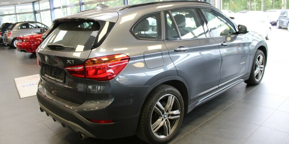 BMW X1 xDrive25i Aut. Sport Line - Head-Up - 95.924 km 19.980 &euro; Euskirchen 53881