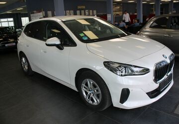 BMW 218 Active Tourer 32.270 km 25.980 &euro; Euskirchen 53881