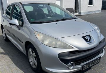 Peugeot 207 236.000 km 1.290 &euro; Düren 52351