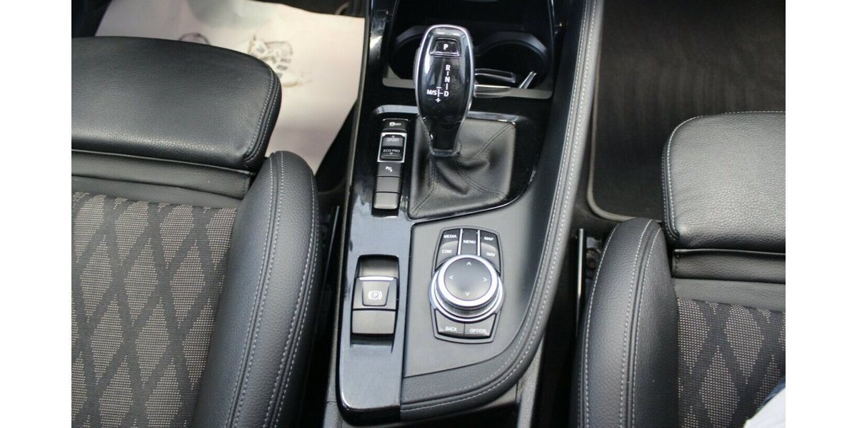 BMW X1 sDrive18i Aut. xLine 99.998 km 19.980 &euro; Euskirchen 53881