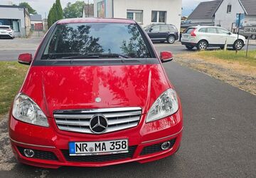 Mercedes-Benz A 180 164.000 km 4.000 &euro; Bonn 53227