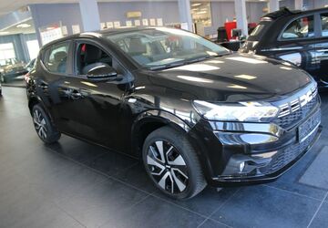 Dacia Sandero 14.222 km 15.980 &euro; Euskirchen 53881