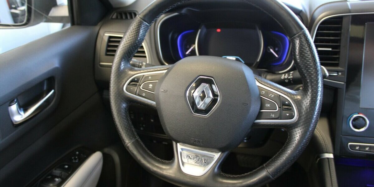 Renault Koleos Blue dCi 190 4WD x-tronic INITIALE PARIS 63.465 km 16.980 &euro; Euskirchen 53881