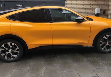 Ford Mustang Mach-E 53.400 km 33.900 &euro; Frechen 50226