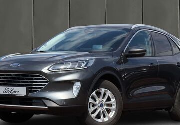 Ford Kuga 31.800 km 26.490 &euro; Düren 52349