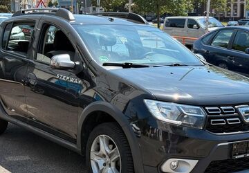 Dacia Sandero 160.000 km 4.750 &euro; Düren 52349