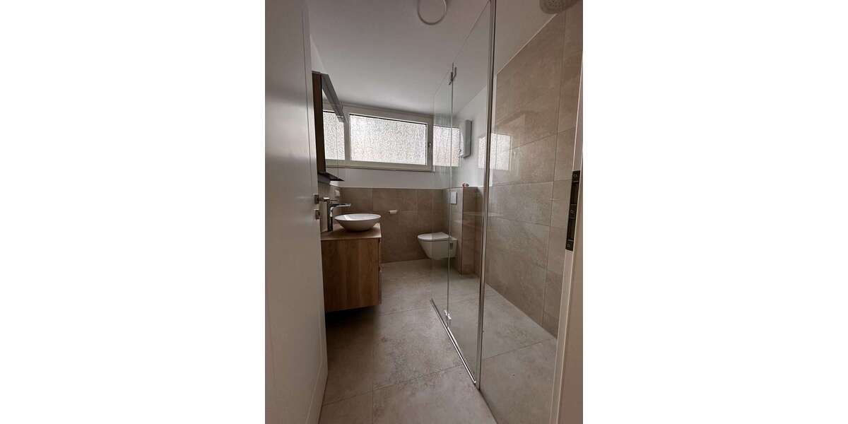 Etagenwohnung Hürth - 3 Zimmer, 72 m&sup2;, 1.150&euro; | Angebot:27044279