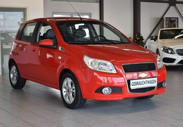Chevrolet Aveo 62.350 km 3.999 &euro; Düren 52351