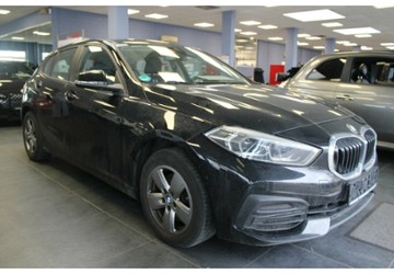 BMW 118d Advantage - LED - Panorama - 73.875 km 19.980 &euro; Euskirchen 53881