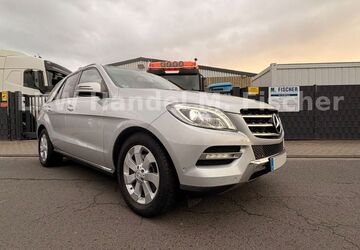 Mercedes-Benz ML 350 229.800 km 15.480 &euro; Euskirchen 53881