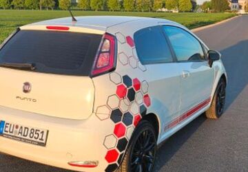 Fiat Grande Punto 149.500 km 2.499 &euro; Euskirchen 53879