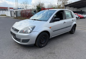Ford Fiesta 124.951 km 1.499 &euro; Bonn - Dottendorf 53129