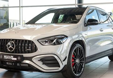 Mercedes-Benz GLA 35 AMG 5.498 km 61.900 &euro; Mechernich 53894