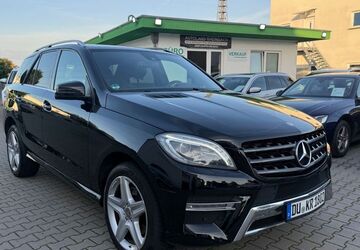 Mercedes-Benz ML 350 379.000 km 11.900 &euro; Rheinbach 53359