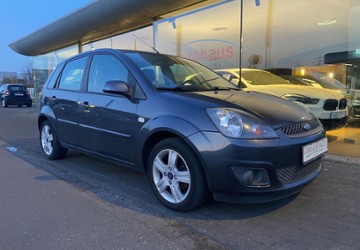 Ford Fiesta 118.291 km 2.900 &euro; Brühl 50321