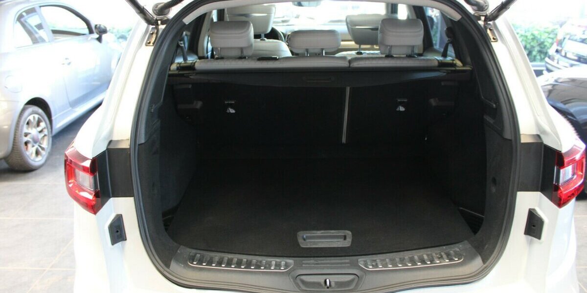 Renault Koleos Blue dCi 190 4WD x-tronic INITIALE PARIS 63.465 km 16.980 &euro; Euskirchen 53881