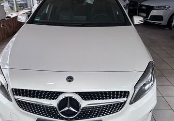 Mercedes-Benz A 180 178.000 km 10.900 &euro; Bonn 53119